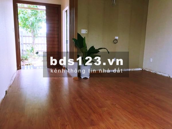 Chính chủ Cho thuê nhà 5x25, 1 trệt 1 lầu, 2 phòng ngủ, sân vườn thoáng mát 9tr