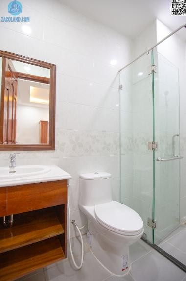 Căn hộ cao cấp sang trọng full nội thất gỗ tự nhiên Hoàng Sa Q. Tân Bình