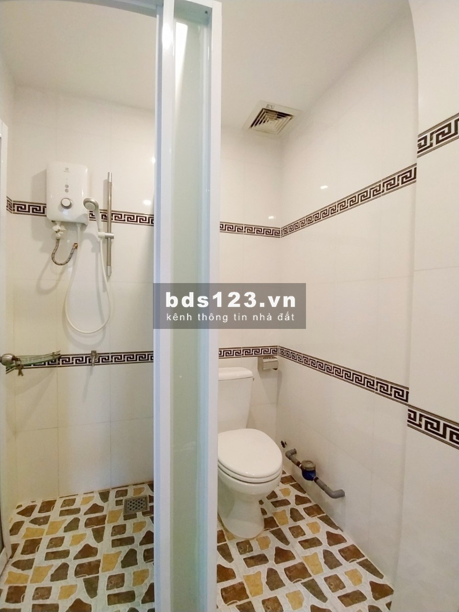 Căn hộ sang trọng quý phái bacong lớn cửa sổ thoáng Trần Quang Diệu Q3