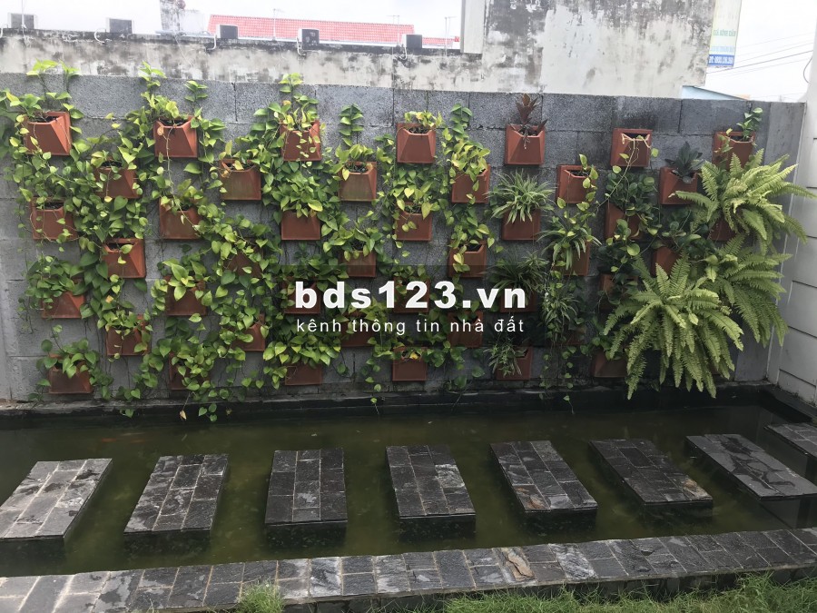 Chính chủ Cho thuê nhà 5x25, 1 trệt 1 lầu, 2 phòng ngủ, sân vườn thoáng mát 9tr