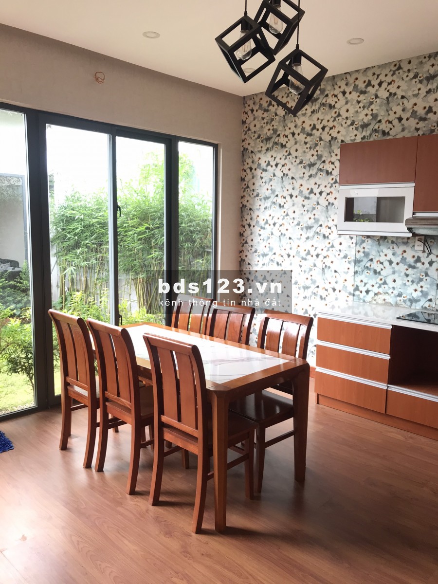 Chính chủ Cho thuê nhà 5x25, 1 trệt 1 lầu, 2 phòng ngủ, sân vườn thoáng mát 9tr