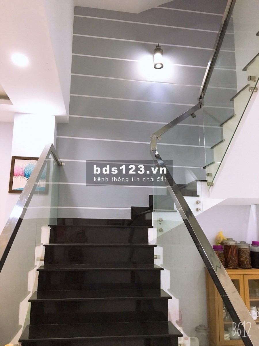 Bán nhà 110m2 - 5.9 tỷ - KDC Phú Lợi - Quận 8