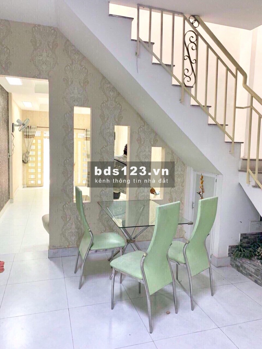 Chính chủ cần tiền Bán gấp nhà khu Cư Xá Phú Thọ Hòa, đường Lạc Long Quân, P5,Q11. 51m2, Giá 4.9 Tỷ