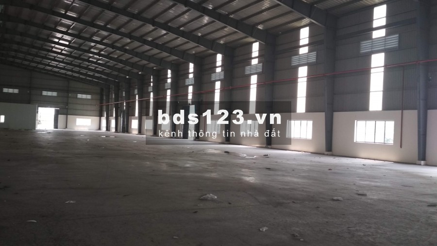 CHO THUÊ NHÀ XƯỞNG 4.500M2 GỒM CẢ KHO BÃI QUỐC LỘ 1A, QUẬN 12, GIÁ RẺ