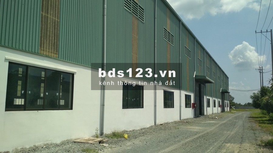 CHO THUÊ NHÀ XƯỞNG 4.500M2 GỒM CẢ KHO BÃI QUỐC LỘ 1A, QUẬN 12, GIÁ RẺ