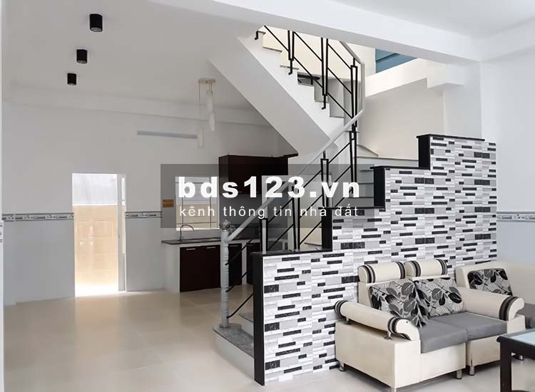Nhà Đẹp 1 Lầu 2PN, Hẻm 1041 Trần Xuân Soạn, Quận 7