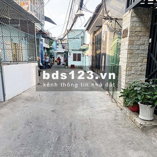Nhà Đẹp 1 Lầu 2PN, Hẻm 1041 Trần Xuân Soạn, Quận 7