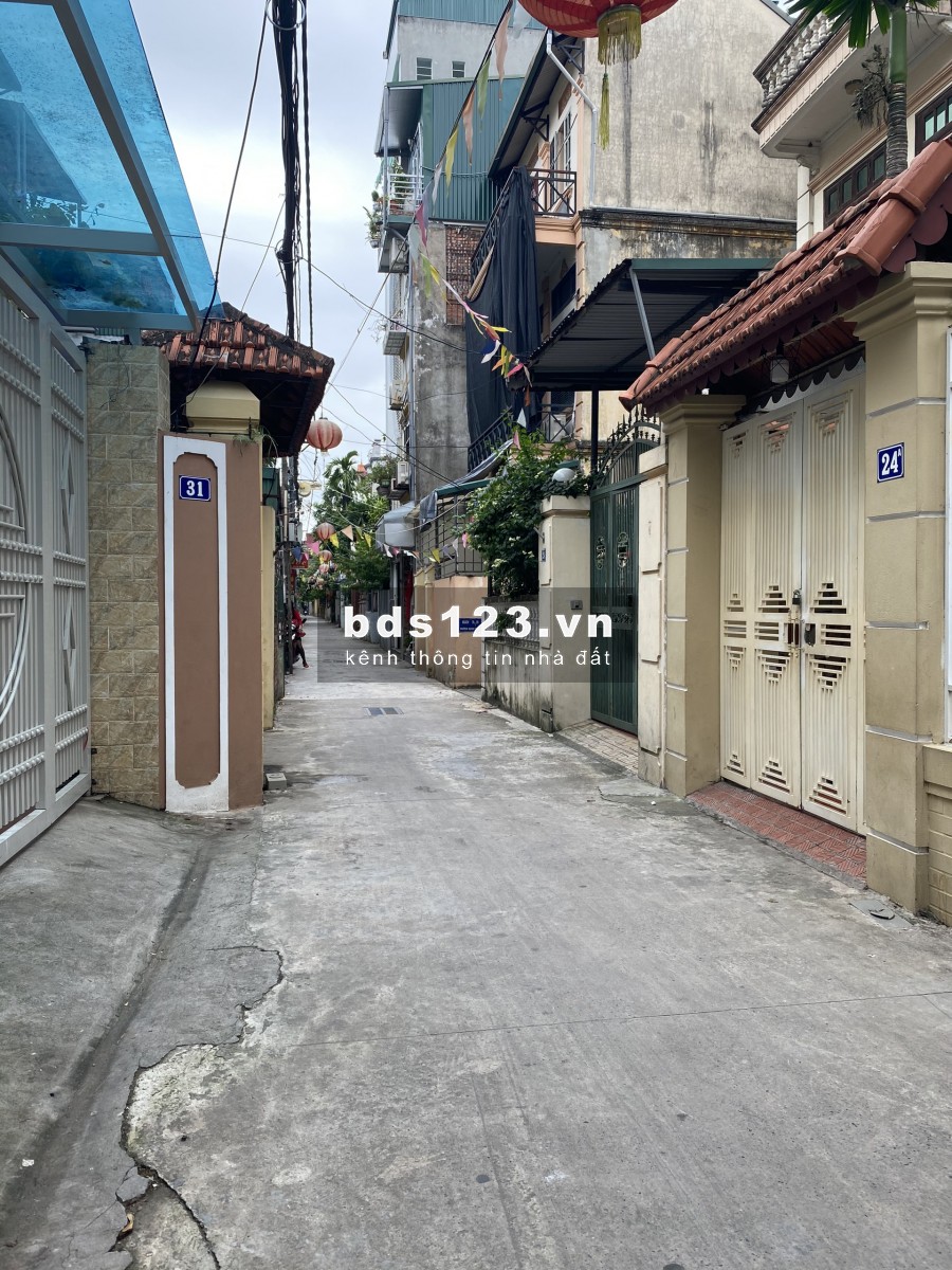 Bán đất Ngọc Thụy, Long Biên mặt tiền 7m, kinh doanh, giá chỉ 55tr/m2.