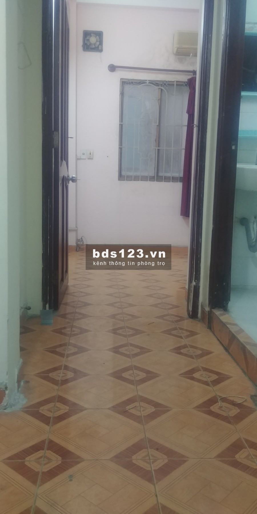 PHÒNG CỬA SỔ RẤT THOÁNG MÁT NGAY ĐƯỜNG 3/2