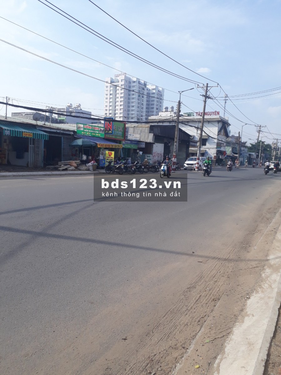 Cho thuê Chành xe 4100m2. MT Kinh Dương Vương .An Lạc Bình Tân. 50k/ m2