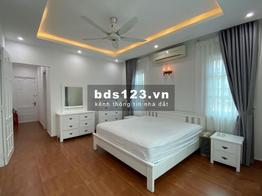 Cho thuê Biệt thự kinh doanh bất chấp 600m2 Quốc hương Thảo điền Quận 2 MS:696