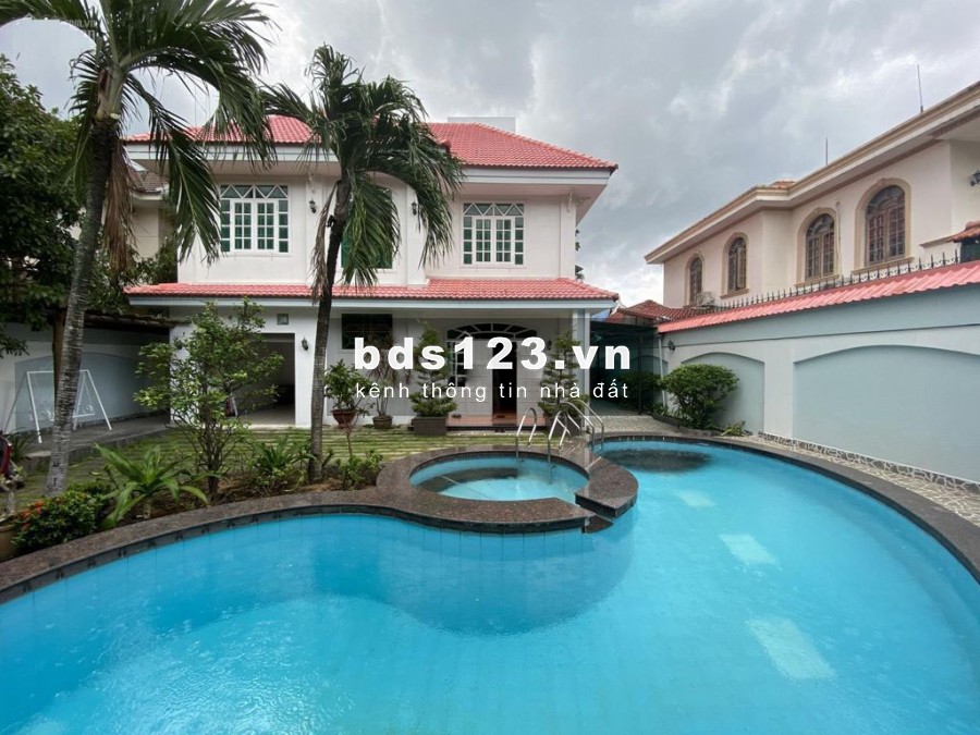 Cho thuê Biệt thự kinh doanh bất chấp 600m2 Quốc hương Thảo điền Quận 2 MS:696