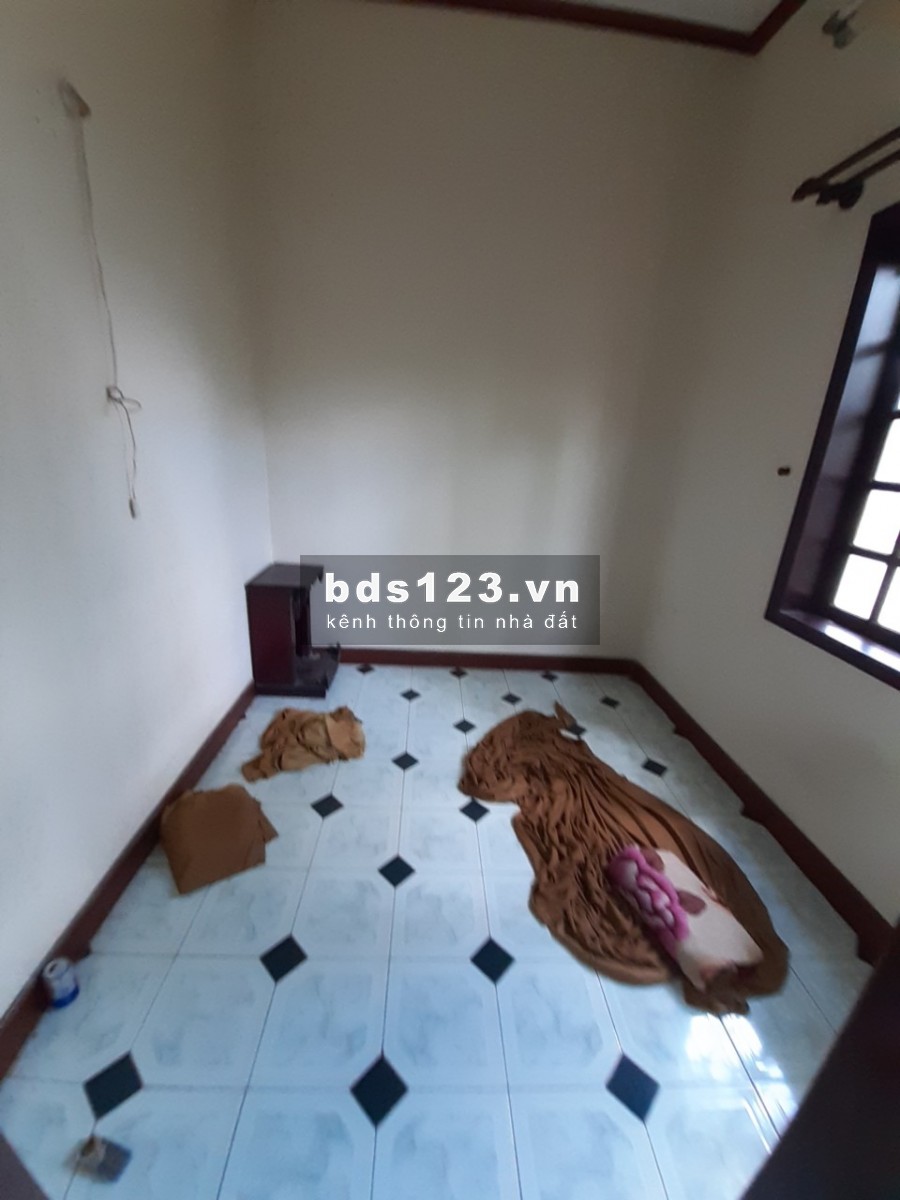 Cho thuê Biệt thự sân vườn 7 phòng 400m2 Đường 23 Bình An Quận 2 MS:663