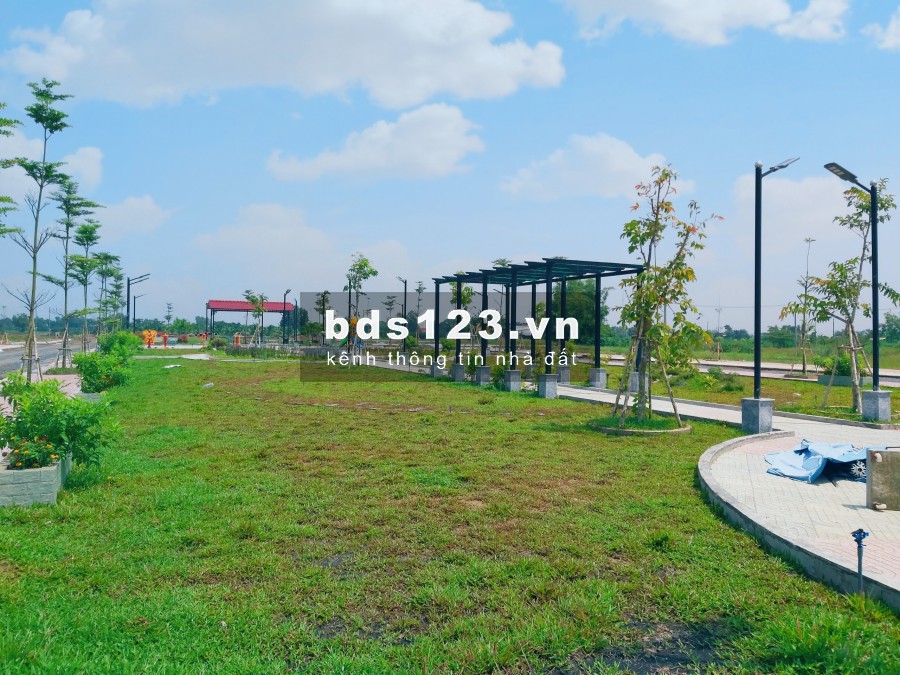 Khu đô thị sinh thái chuẩn Singapore, công viên 3000m2, sổ hồng riêng, giá tốt 8tr/m2