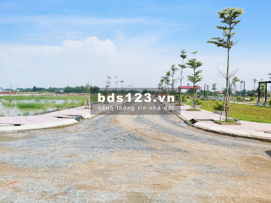 Khu đô thị sinh thái chuẩn Singapore, công viên 3000m2, sổ hồng riêng, giá tốt 8tr/m2