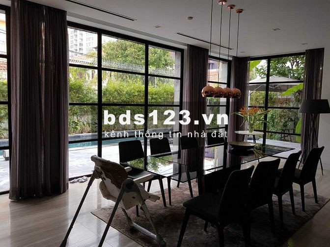 Cho thuê Villa hồ bơi sân vườn 631m2 Nguyễn Văn Hưởng Thảo Điền Quận 2 MS:735