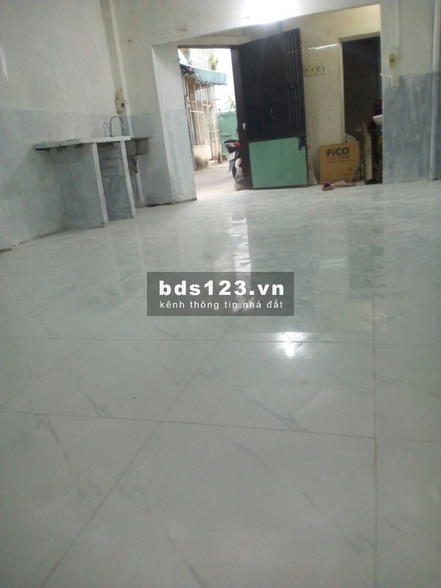 NHÀ NGUYÊN CĂN HẺM LỚN ĐƯỜNG XÔ VIẾT NGHỆ TĨNH, BT