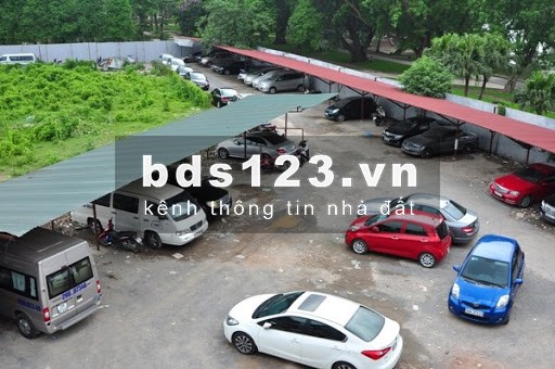 Bán bãi xe 4713m2 Nguyễn Hữu Tiến. Tây Thạnh. Tân Phú. Đường nhựa 12m