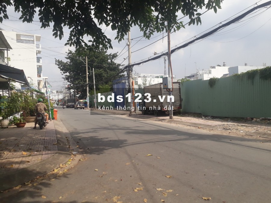 Bán bãi xe 4713m2 Nguyễn Hữu Tiến. Tây Thạnh. Tân Phú. Đường nhựa 12m
