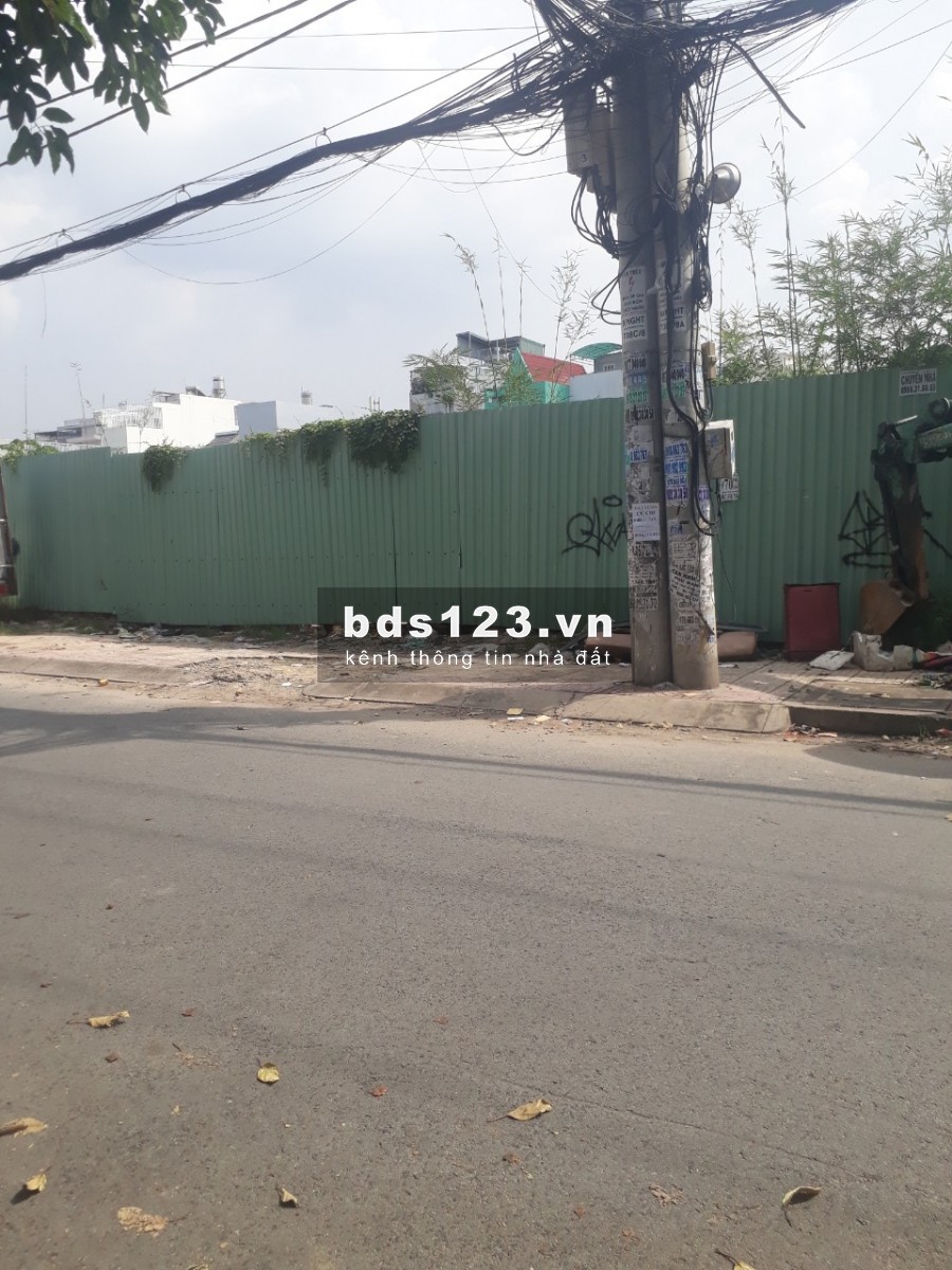 Bán bãi xe 4713m2 Nguyễn Hữu Tiến. Tây Thạnh. Tân Phú. Đường nhựa 12m