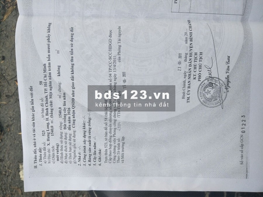 Bán gấp đất 2MT đường Võ Văn Thu, xã Hưng Long, BC, lô đất vuông vắn rất đẹp, DT 3080m2 3,2tr/m2