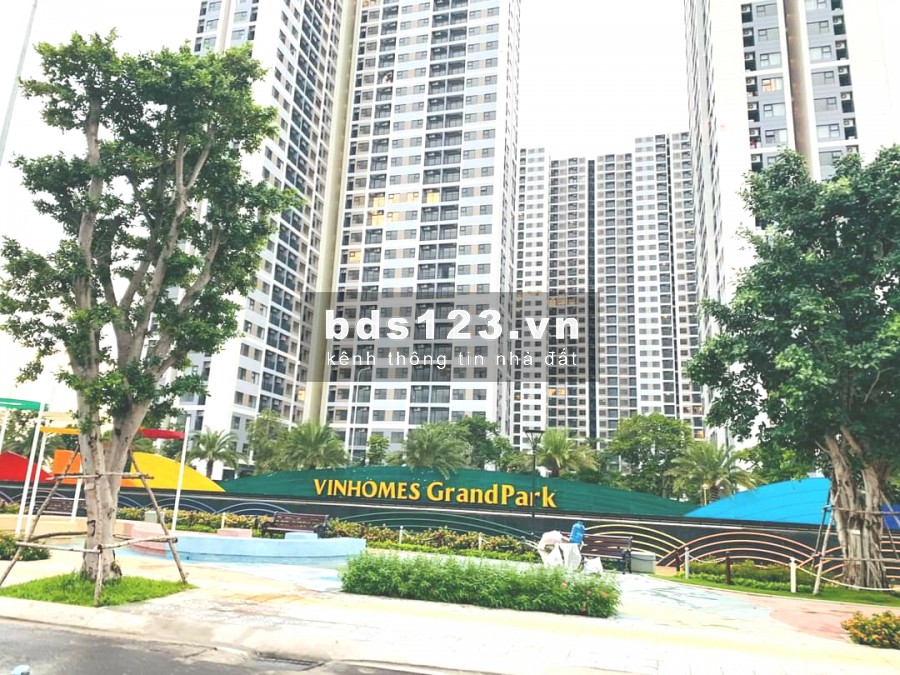 Căn hộ Quá Rẻ 2 PN 2 WC tại Vinhome Grand Khu Origami Chỉ 300 triệu nhận luôn voucher 200 triệu bán lại được voucher