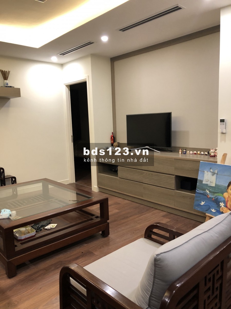 GĐ tôi bán gấp căn hộ 3 ngủ tòa A Imperia Garden đủ nội thất 3.2 tỷ 0985800205