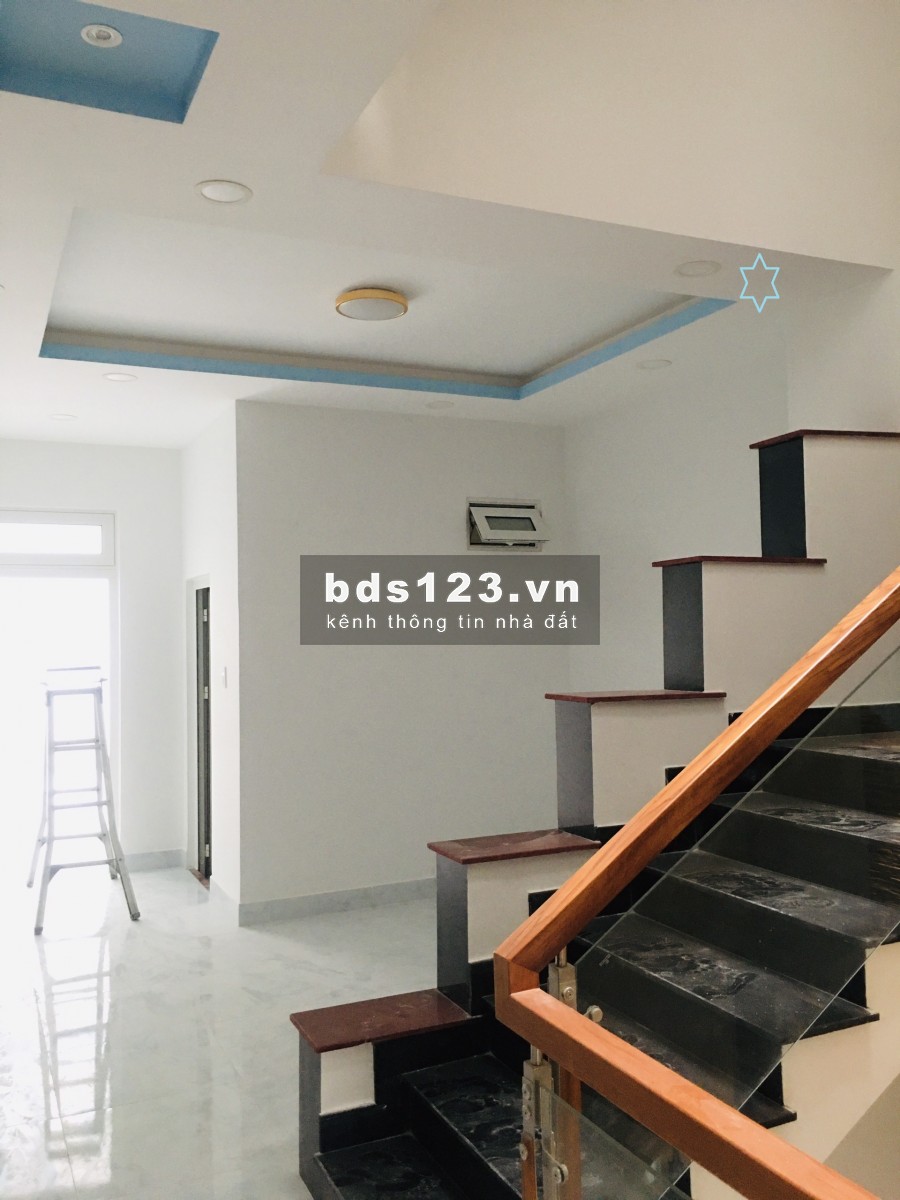 Nhà mới MT DC9 (4x25m)trệt, 3L,ST, 4PN,5WC
