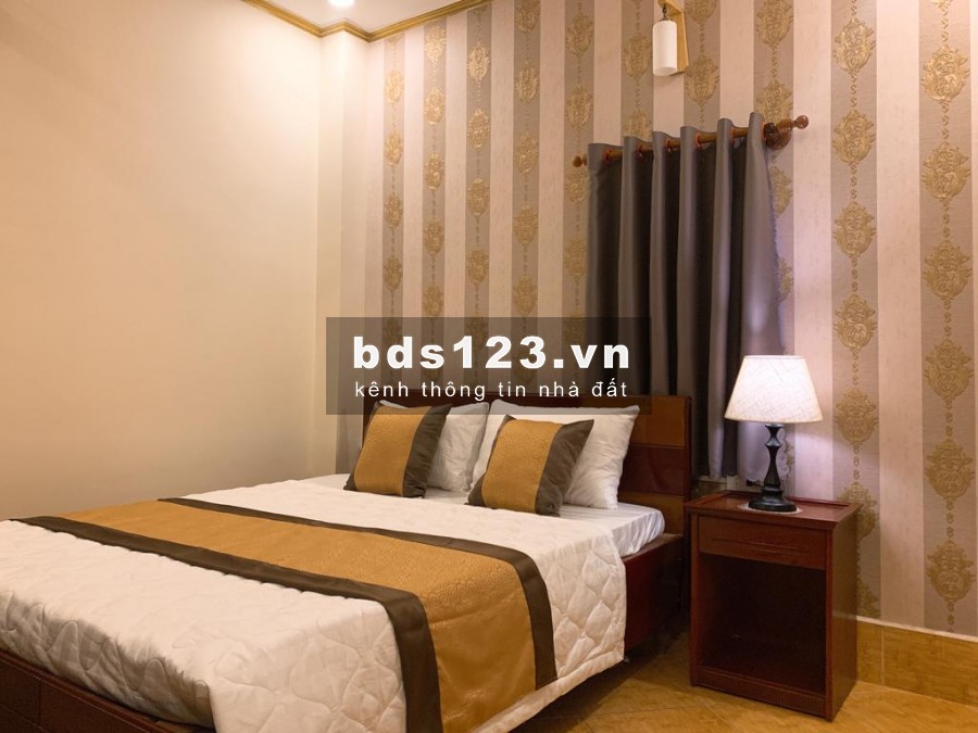 Cho thuê Khách sạn 28 phòng Hầm 6 lầu Ngay Trung tâm hành chính Quận 2 MS:867