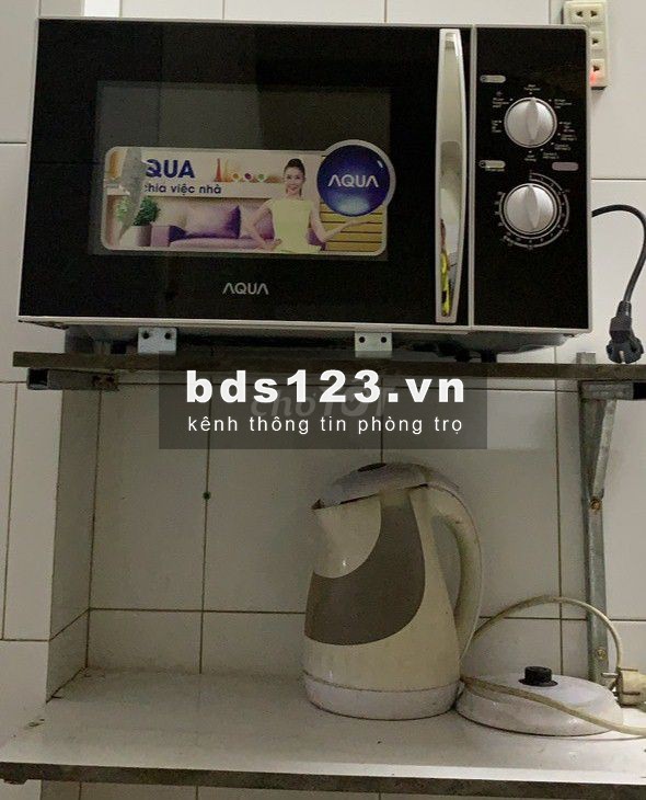 PHÒNG TRỌ KTX SINH VIÊN ĐỐI DIỆN ĐẠI HỌC KINH TẾ