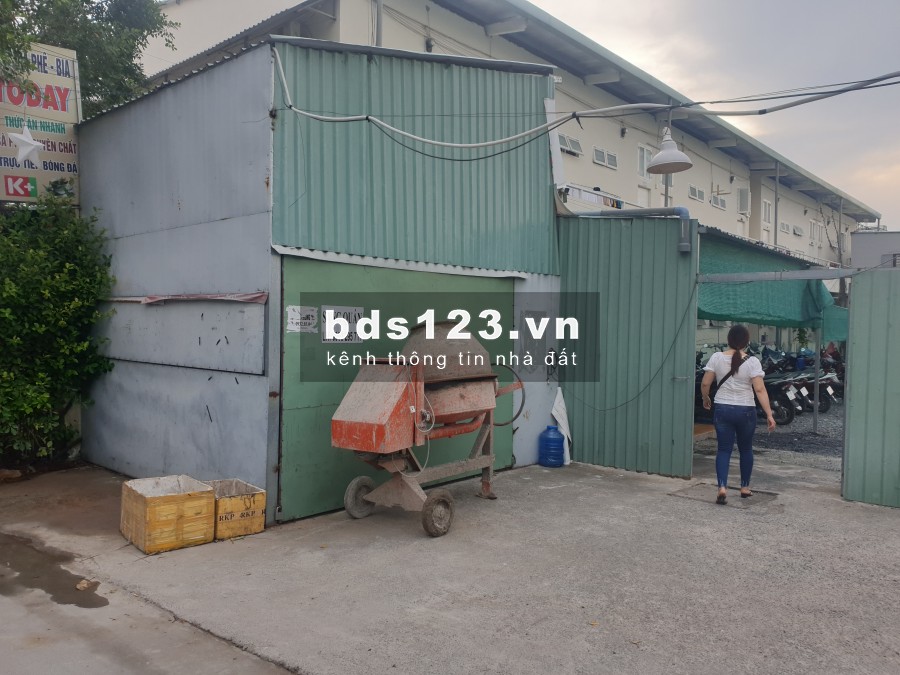 Cho thuê mặt bằng ngang 20m sâu 5m, đường oto vào được,tiện kinh doanh quán nhậu bình dân, cơm trưa, ăn sáng...