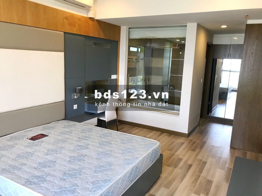 Tôi cần bán gấp căn hộ 2PN Sài Gòn Airport Plaza, nội thất cao cấp giá 4 tỷ. LH 0903 106 266