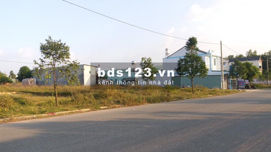 bán đất nền kinh doanh trong khu dân cư tân định
