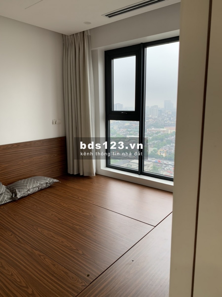 Chính chủ bán căn 2PN hoa hậu hướng đông nam 2.6 tỷ Imperia Garden 0985800205