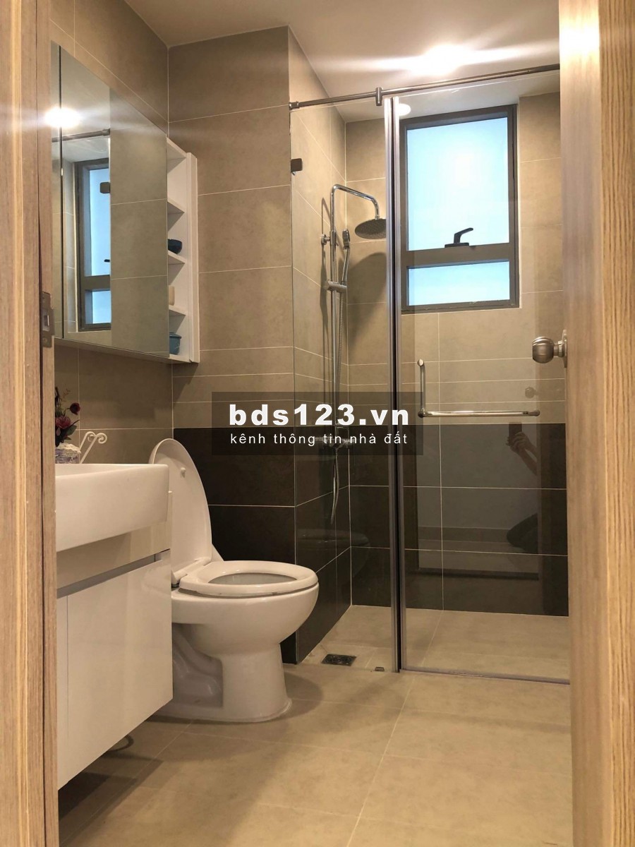 Cho thuê CH Safira Khang Điền căn hộ 2PN, 2WC, 69m2 giá 6.2tr/tháng, bao phí QL, LH: 0374224430