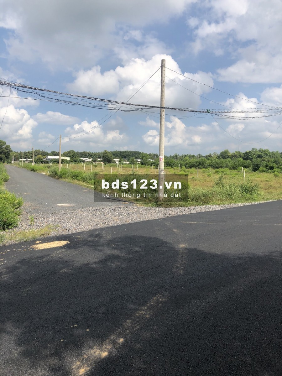 Bán đất thổ cư gần siêu dự án Hưng Thịnh Hồ Tràm Complex, giá 4.7 triệu/m2 DT 500m2, sổ Hồng riêng