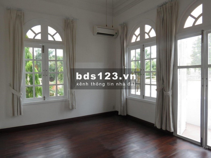 Cho thuê Villa hồ bơi sân vườn Thiết kế hiện đại 700m2 Lê Văn Miến Thảo điền Quận 2