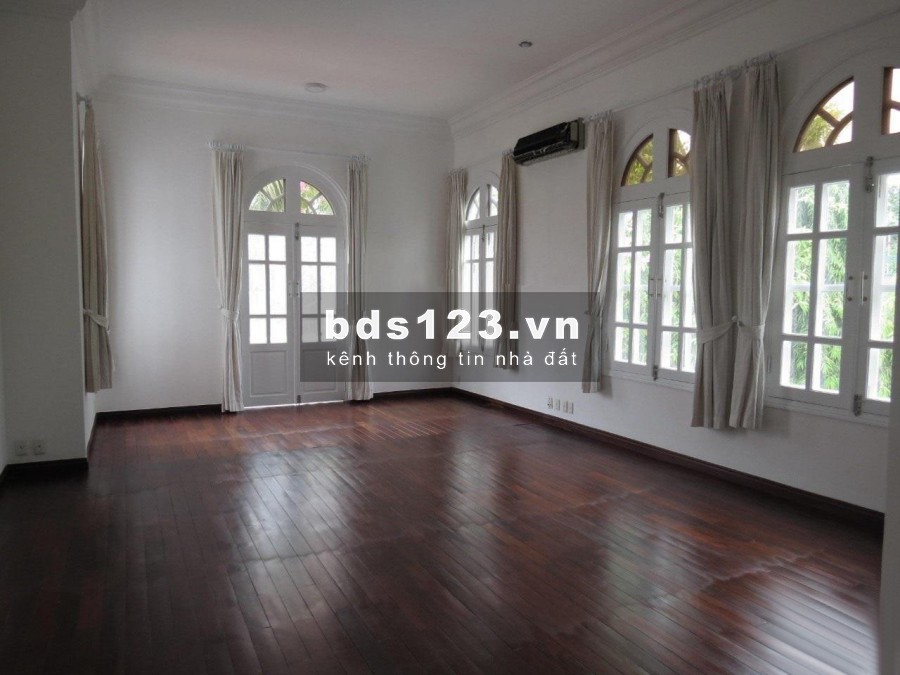 Cho thuê Villa hồ bơi sân vườn Thiết kế hiện đại 700m2 Lê Văn Miến Thảo điền Quận 2