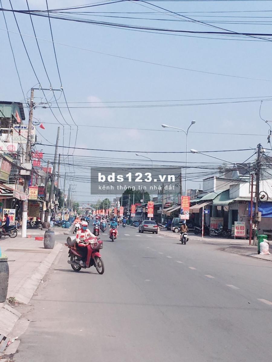 Bán gấp lô đất 100m2 MT ĐT 745 đối diện KDL Sinh Thái Bảo Hồ Nam