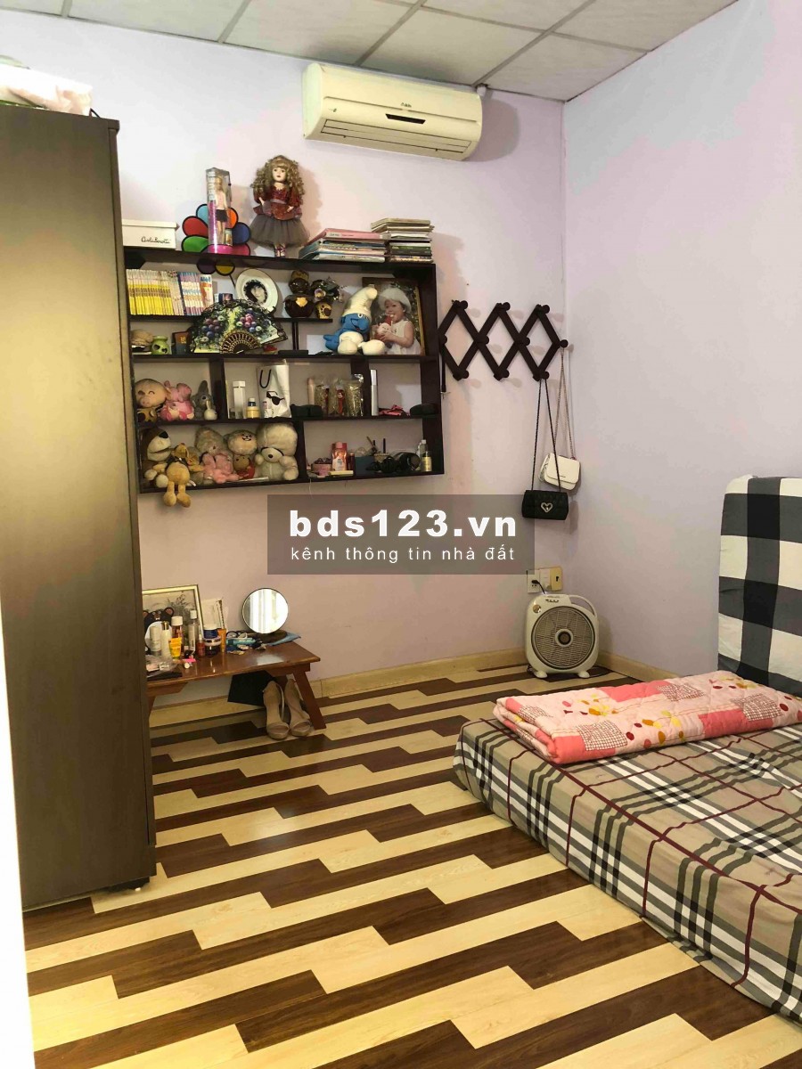 cho thuê nhà hxh 4x15m 391/18 diẹn bien phủ ở ngã tu hàng xanh 17 triẹu nội thất đầy
