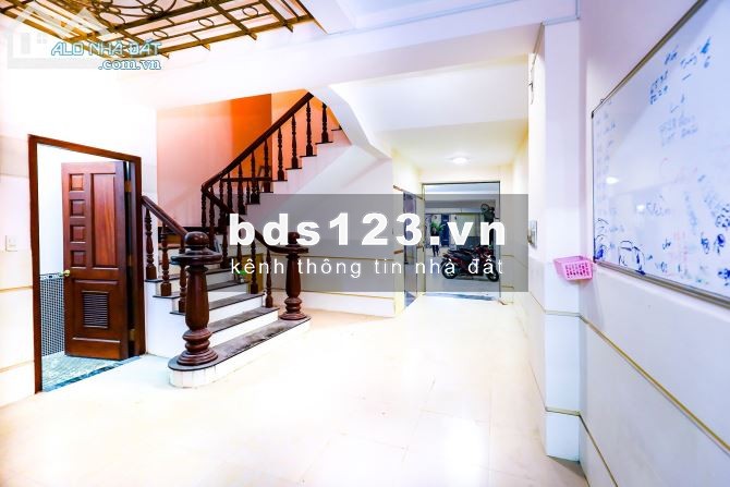 BÁN NHÀ ĐƯỜNG HOÀNG VĂN THỤ 110m Q. TÂN BÌNH CHỈ 11 TỶ .