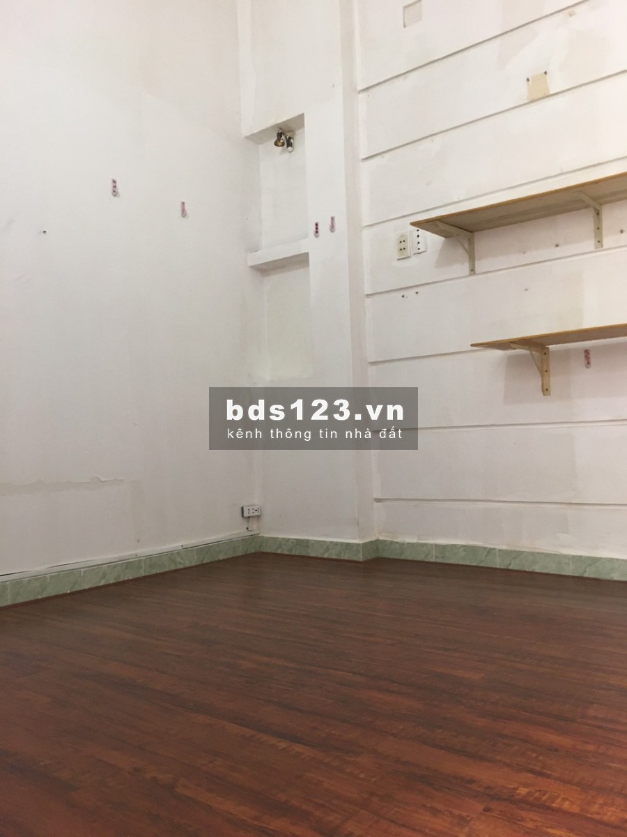 PHÒNG CỬA SỔ THOÁNG MÁT SẠCH ĐẸP NGAY LẠC LONG QUÂN- BÌNH THỚI