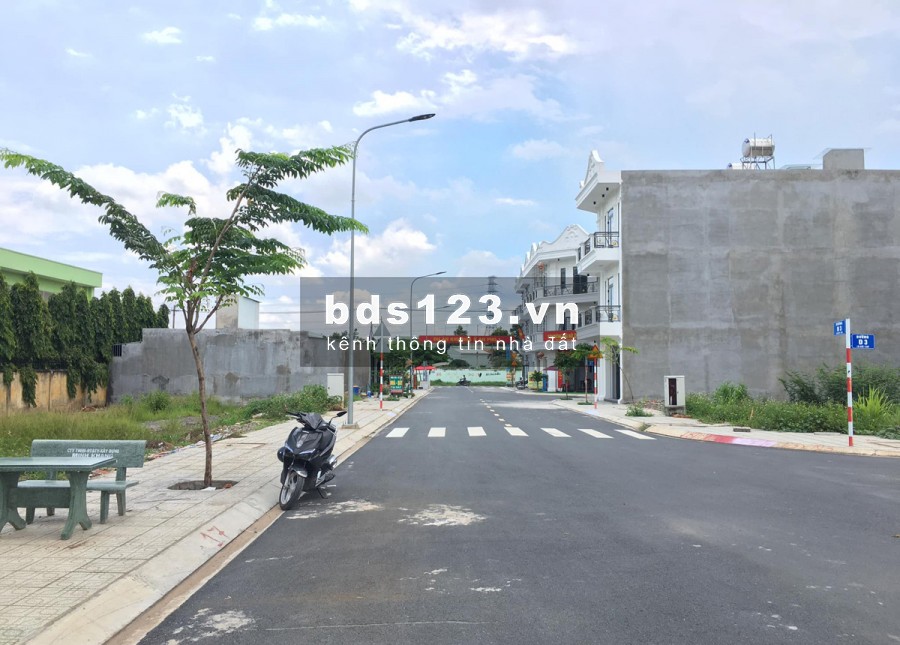 Đất nền giá rẻ, view đẹp, chiết khấu cao, SHR tại Cần Đước, Long An