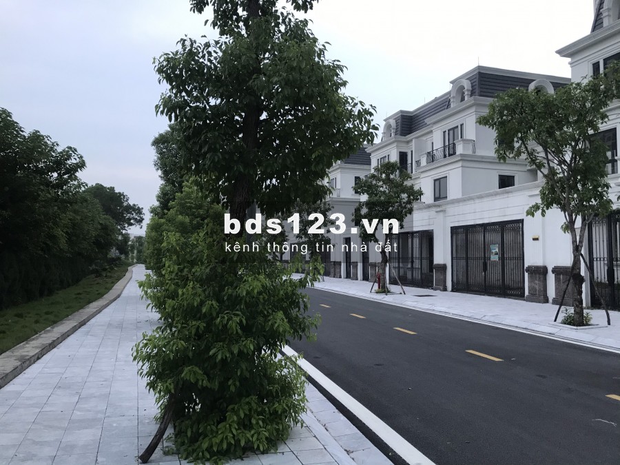 Mr Hiệp : 0977312893 Cần bán gấp shophouse Liền kề Vinhomes Green Bay Mễ Trì.giá thỏa thuận