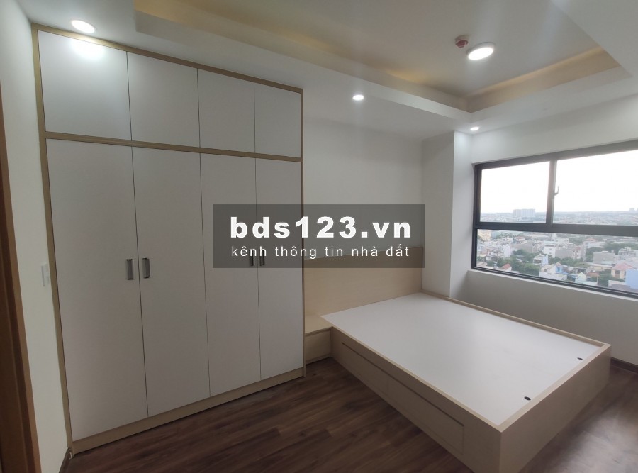 Cần tiền bán gấp căn Jamila 2PN/2WC 76m2 căn view đẹp chỉ 2 tỷ 950 có sổ, LH: 0908133217