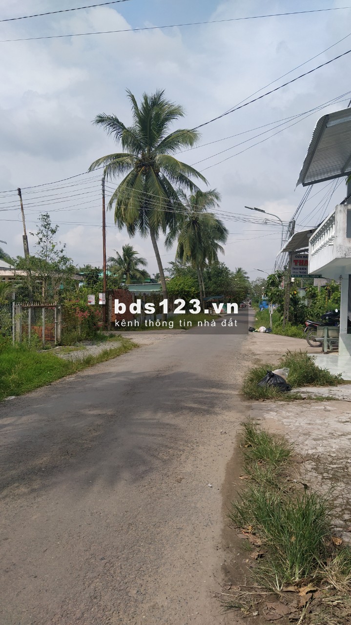 Bán Nhà xưởng giá rẻ tại Bến Tre, đang cho thuê 60trieu/tháng