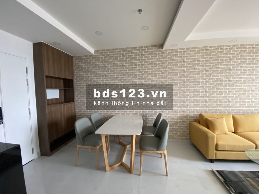 Giá rẻ bất ngờ 18 triệu bao phí – Terra Royal 2PN/2WC – Xem Ngay Tel 0942.811.343 Tony (Zalo/viber/phone) đi xem thực tế