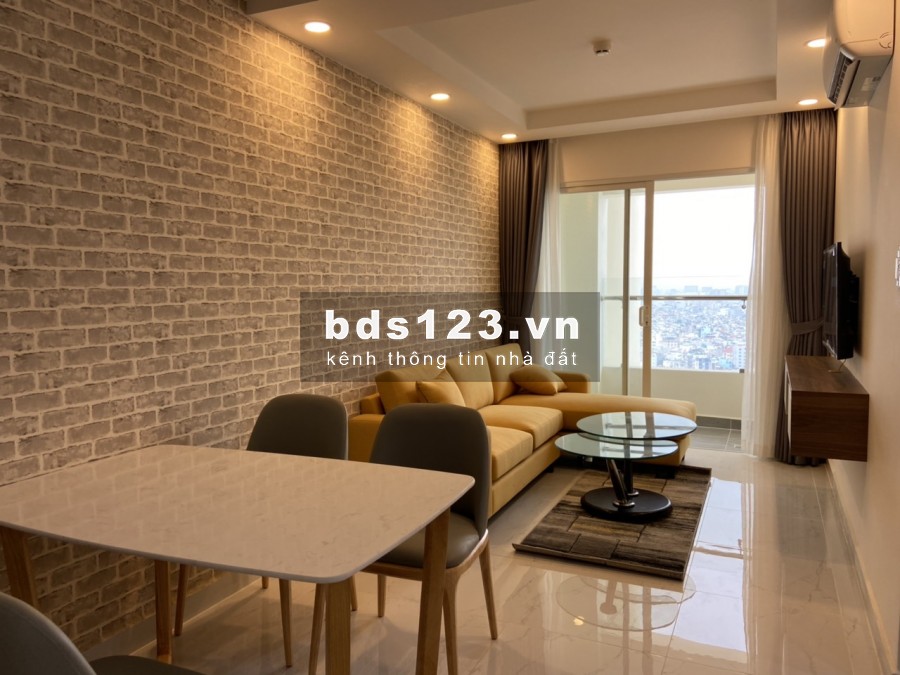 Giá rẻ bất ngờ 18 triệu bao phí – Terra Royal 2PN/2WC – Xem Ngay Tel 0942.811.343 Tony (Zalo/viber/phone) đi xem thực tế