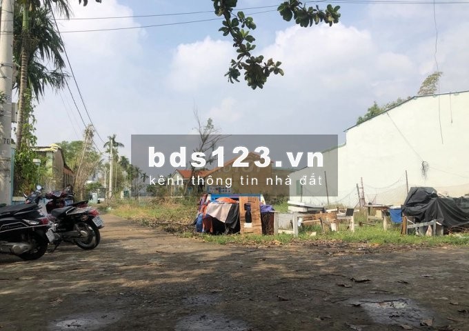 Bán đất kiệt xe tải Lưu Quang Vũ giá chỉ hơn 1 tỷ chút xíu xiu