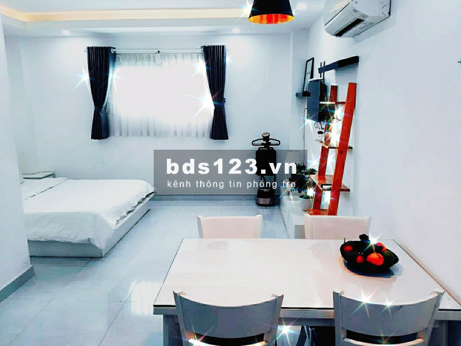 Studio Yên Tĩnh ngay Đài Truyền Hình HTV, Nguyễn Bỉnh Khiêm, Đại Học Xã Hội Nhân Văn, Y Dược TPHCM, Vòng Xoay Điện Biên Phủ, Quận 1